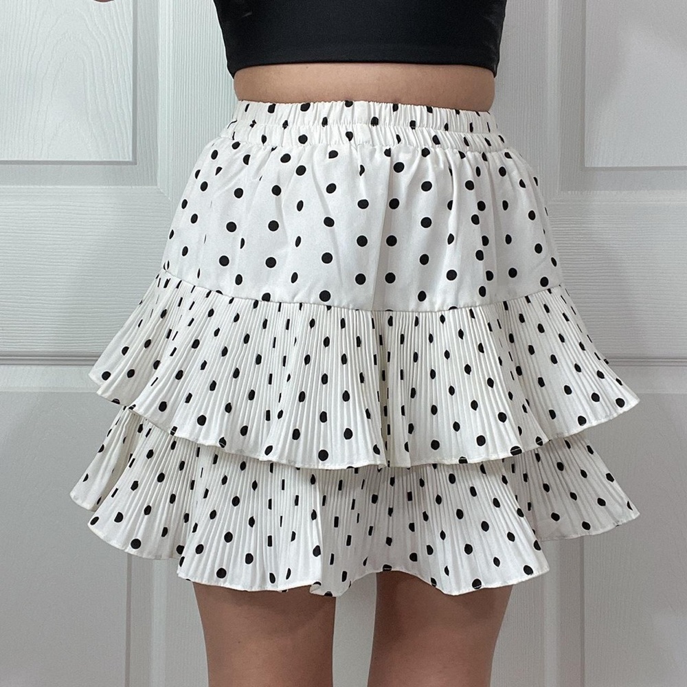 Princess Polly black and white polka dot ruffled skirt